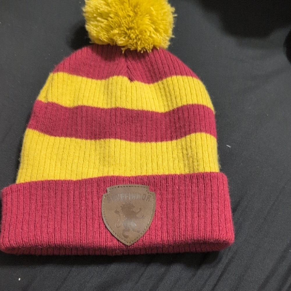 Warner Bros. Red and Yellow Striped Kids Beanie Harry Potter